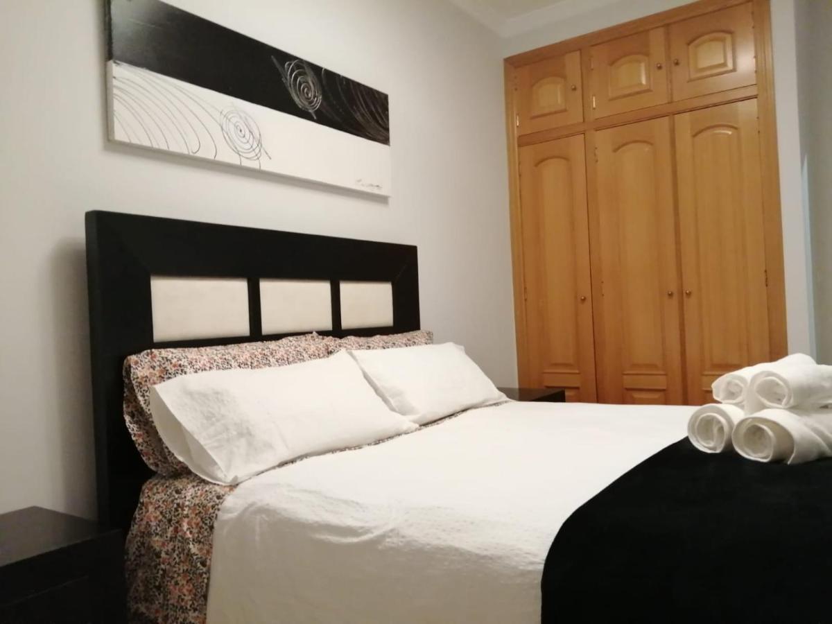 Apartamento La Muralla II Baena Exterior foto